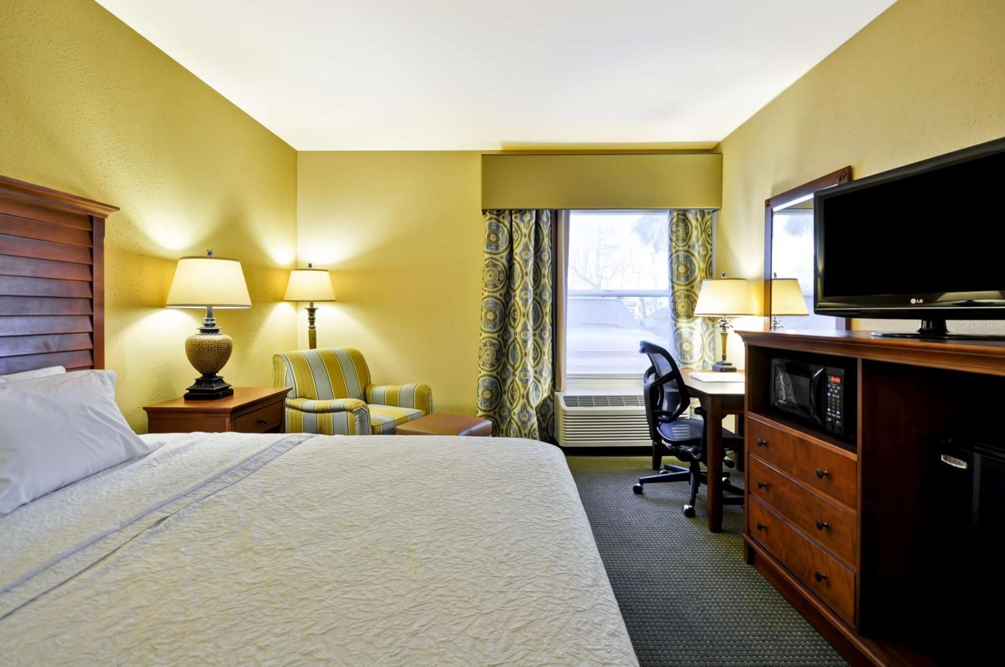 Hampton Inn & Suites Charleston/Mt. Pleasant-Isle Of Palms Mount Pleasant Bagian luar foto